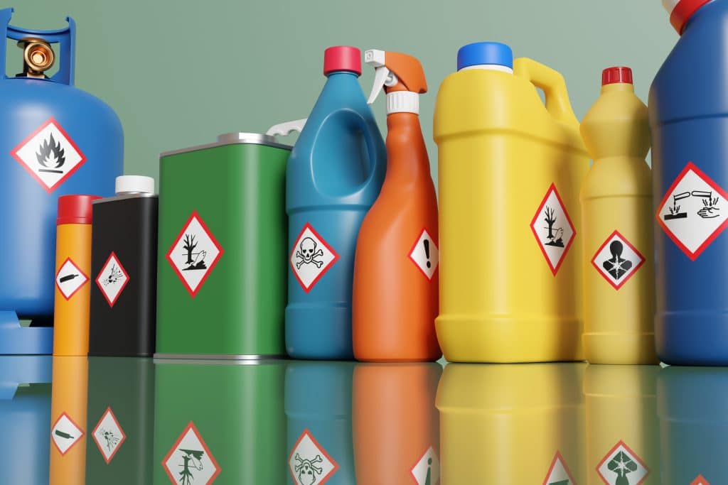 Produits ménagers dangereux : top 3 à bannir pour une maison saine