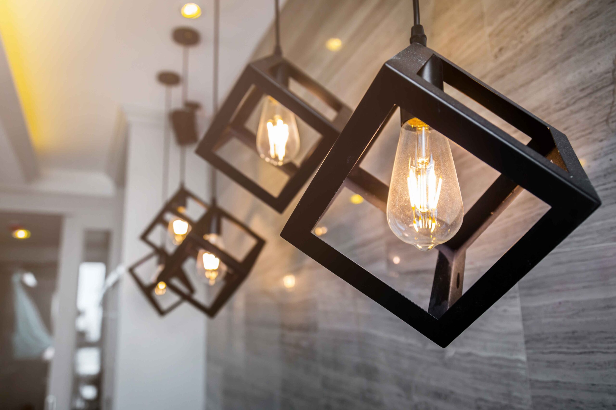Voici les 6 grandes tendances éclairage à adopter dans son intérieur en 2025